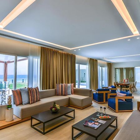 Sealine Beach, A Murwab Resort メサイード エクステリア 写真 A suite at the hotel