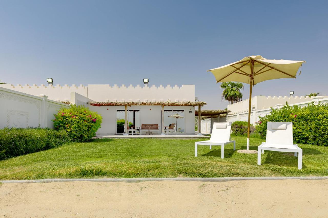 Sealine Beach, A Murwab Resort メサイード エクステリア 写真 A villa in Al Reef