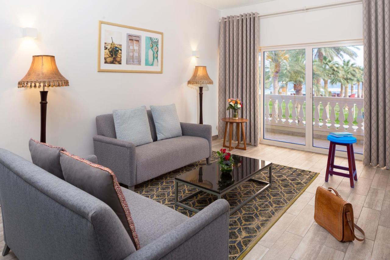 Sealine Beach, A Murwab Resort メサイード エクステリア 写真 A living room