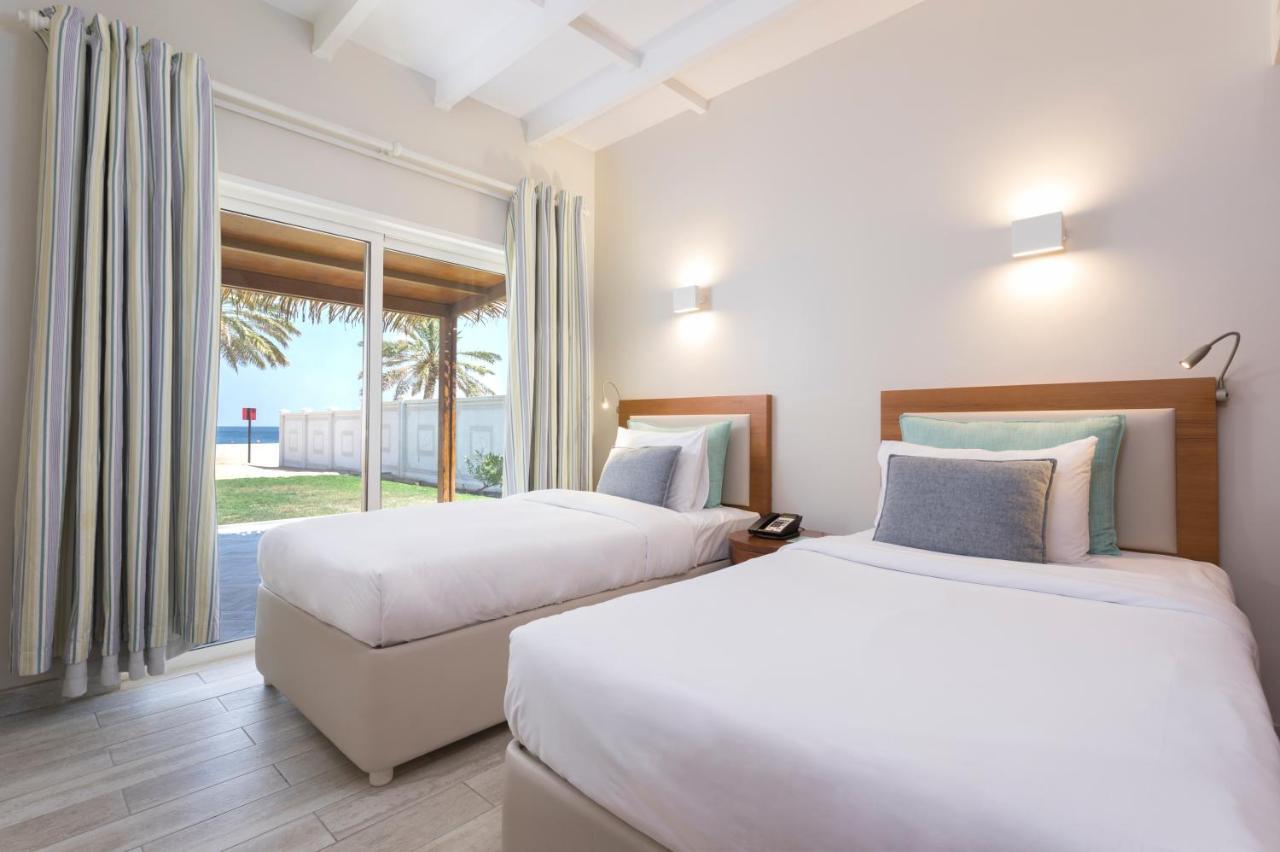 Sealine Beach, A Murwab Resort メサイード エクステリア 写真 Deluxe Beach Villa