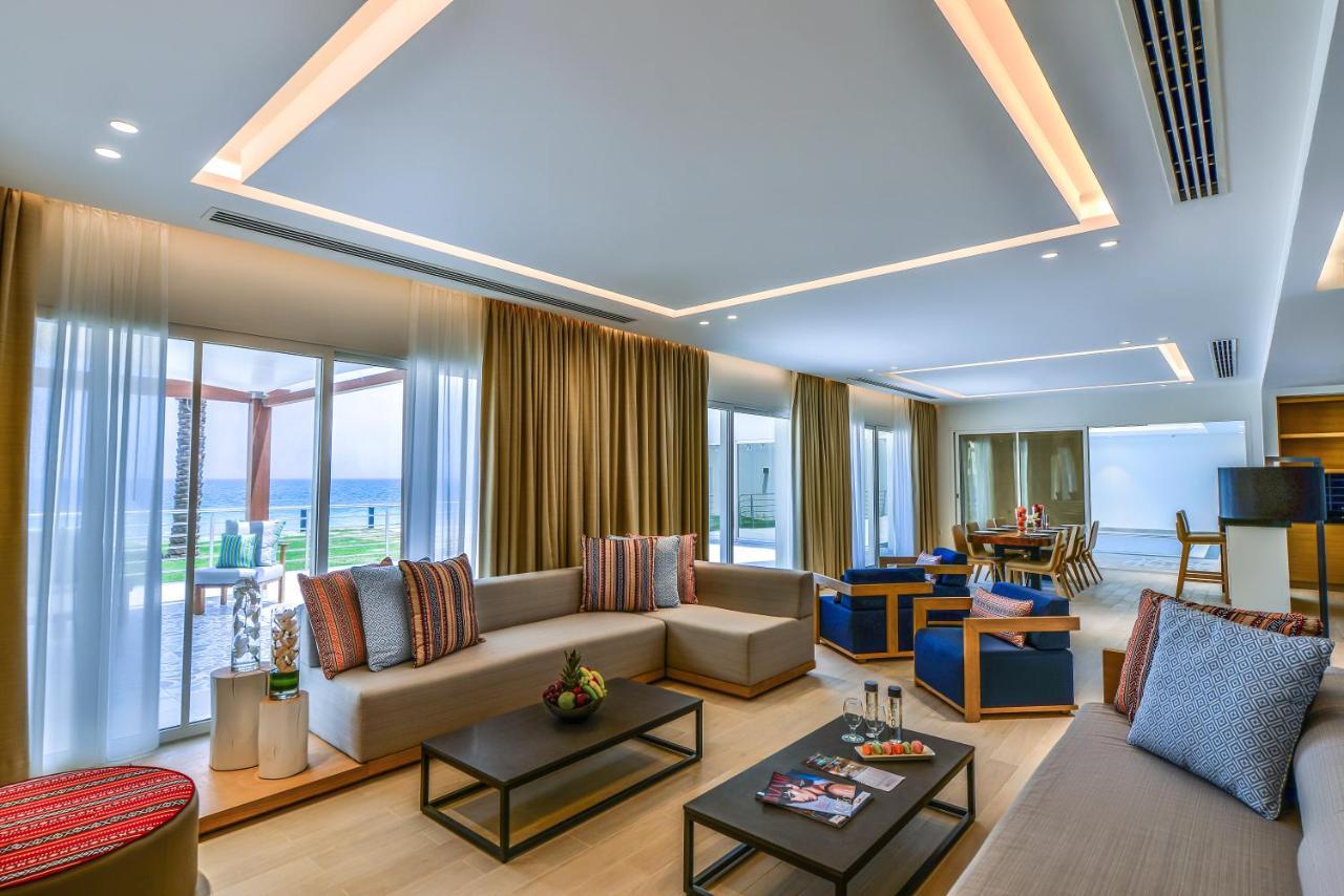 Sealine Beach, A Murwab Resort メサイード エクステリア 写真 A suite at the hotel